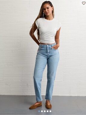 American Eagle Curvy Mom Jeans